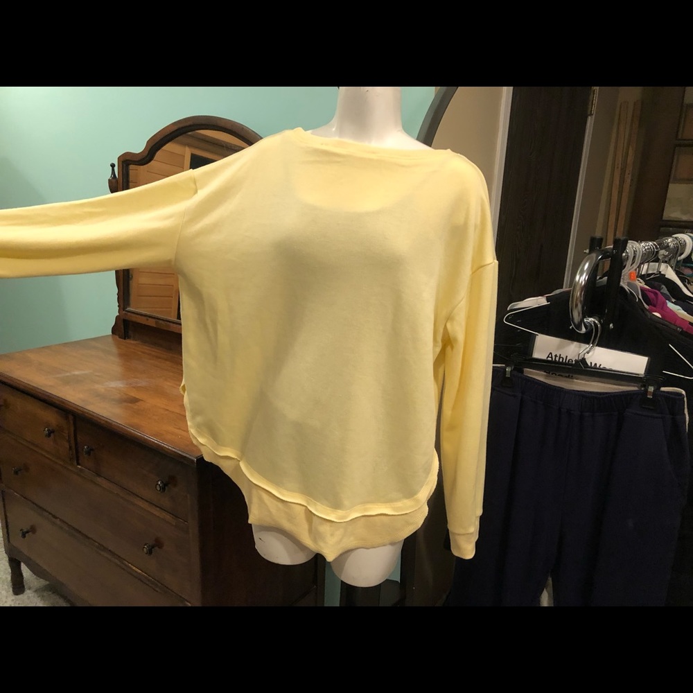 Yellow sweater